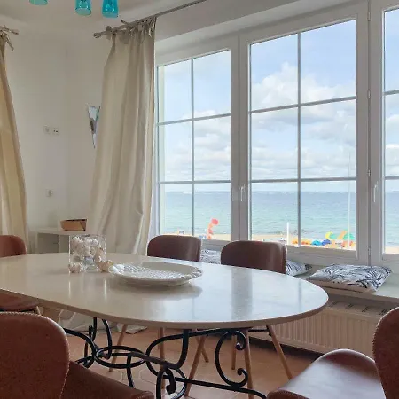 Apartamento Charmante Ferienwohnung In Schцner Bдdervilla Mit Traumhaftem Meerblick Direkt Am Strand